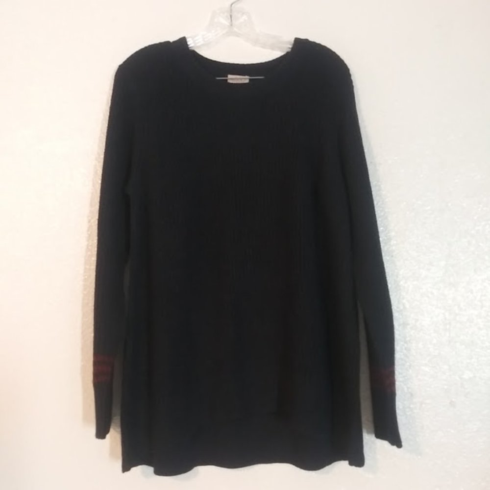 Logo by Lori Goldstein women's size M navy blue and red rib knit sweater